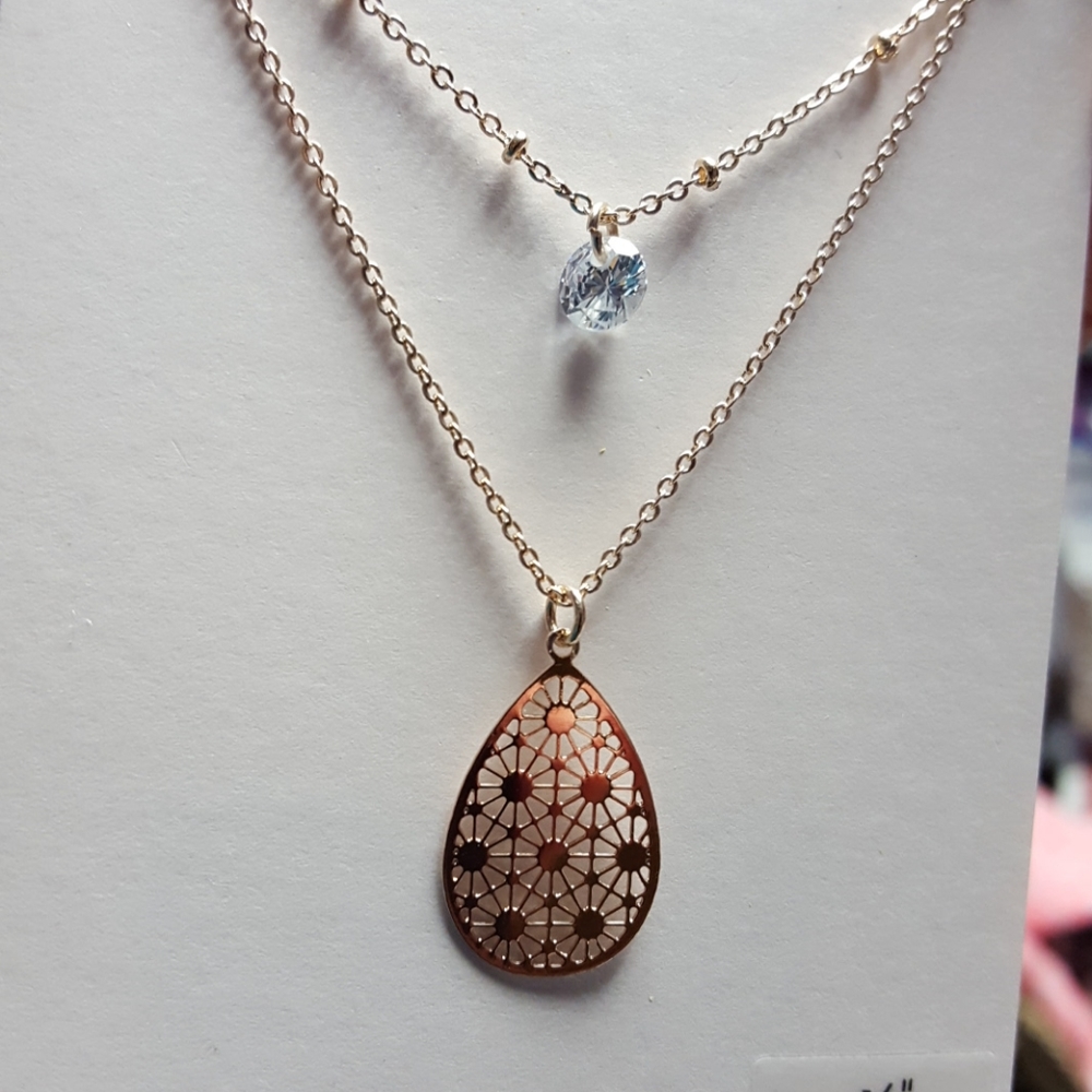 NWT Lauren Conrad 16" gold necklace